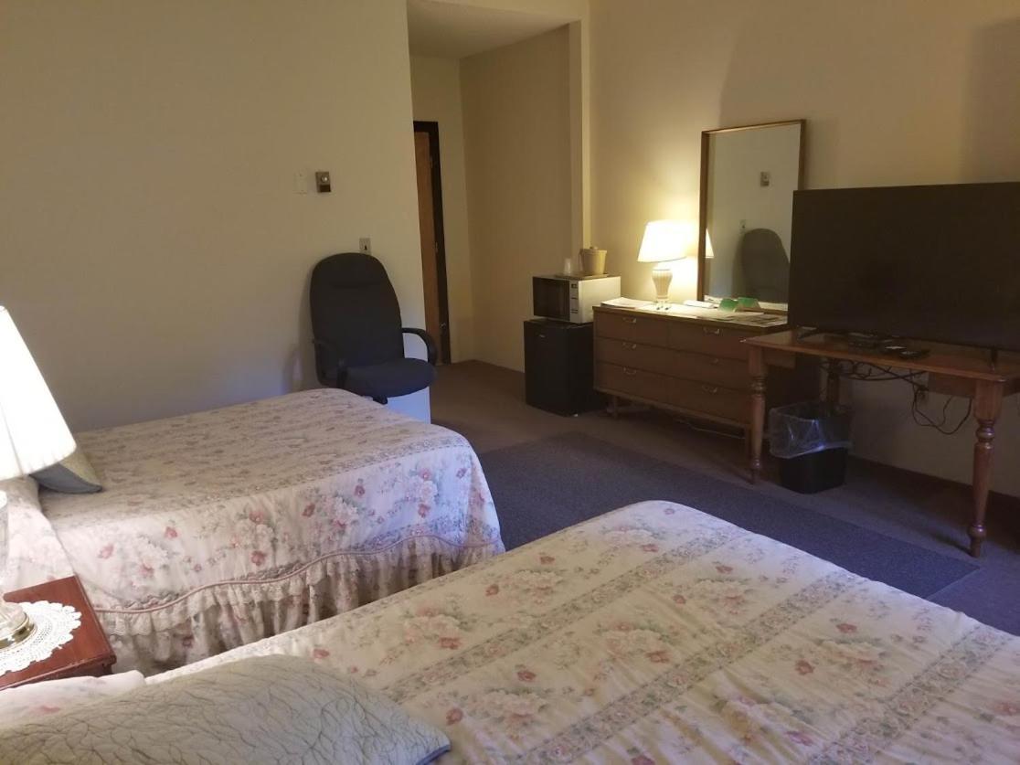 Kancamagus Swift River Inn Albany Room photo